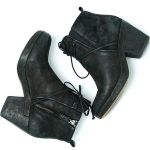 EILEEN FISHER Vim Black Suede Tumbled Nubuck Lace Up Ankle Boots